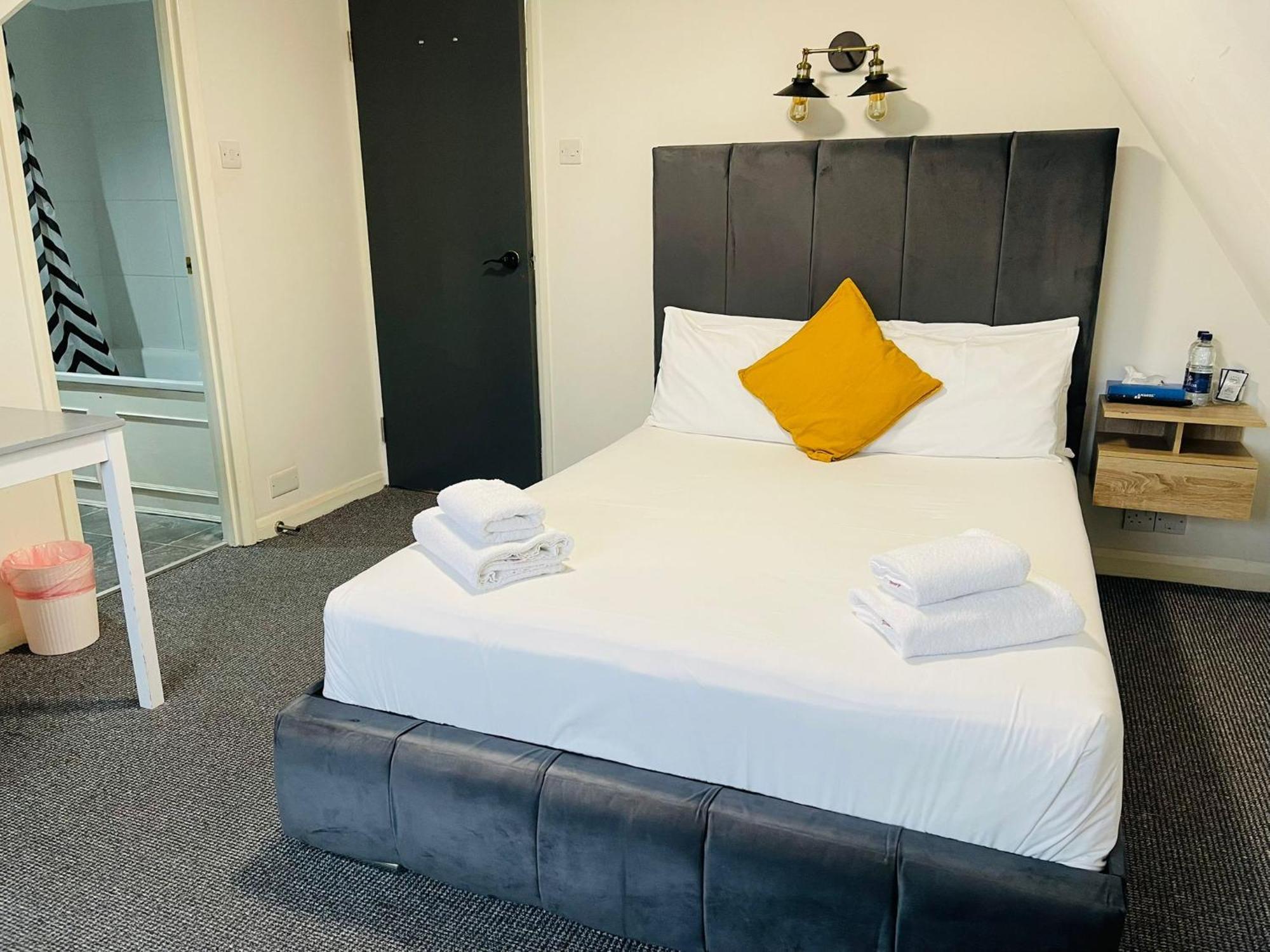 Woodford Hotel Λονδίνο Εξωτερικό φωτογραφία