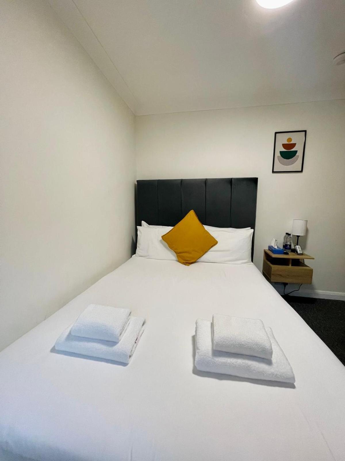 Woodford Hotel Λονδίνο Εξωτερικό φωτογραφία