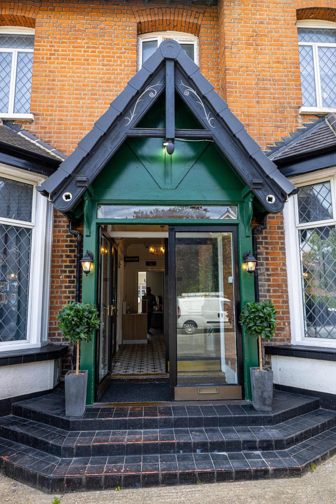 Woodford Hotel Λονδίνο Εξωτερικό φωτογραφία