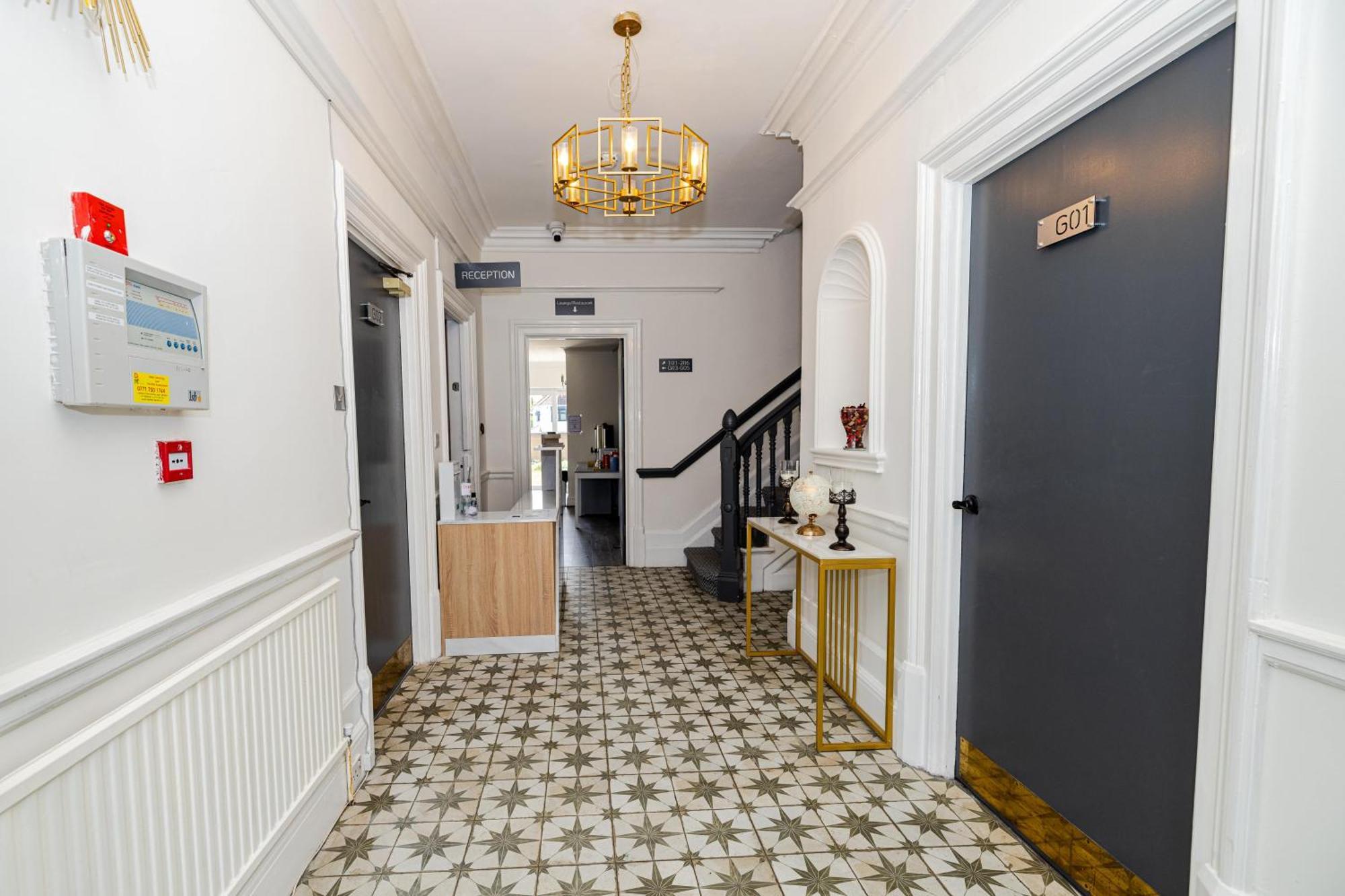 Woodford Hotel Λονδίνο Εξωτερικό φωτογραφία